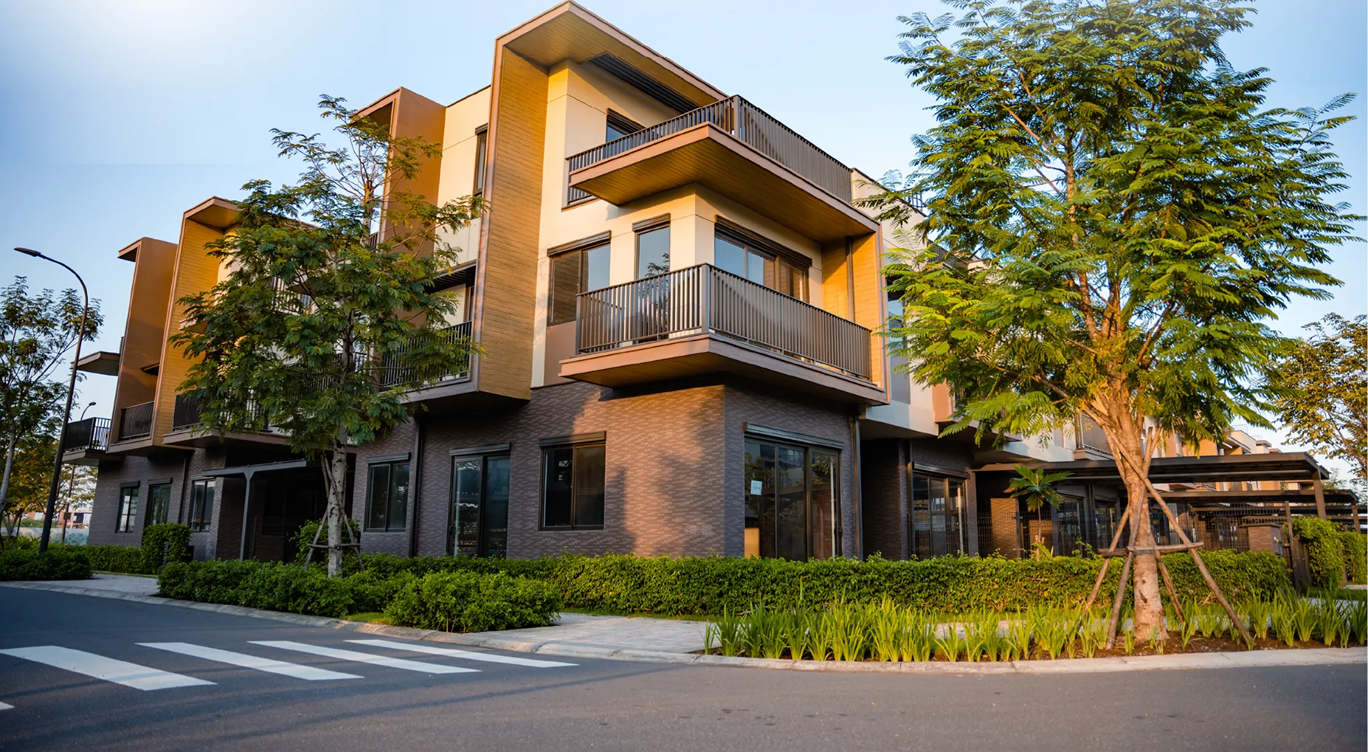 Nhà Phố Vườn Tại Izumi City Được Thiết Kế Tối Ưu Không Gian Sống. Mua bán nhà phố tại Izumi City, Khu đô thị Izumi, Long Hưng, Đồng Nai được đăng bởi Tấn Đỗ.Hình 3