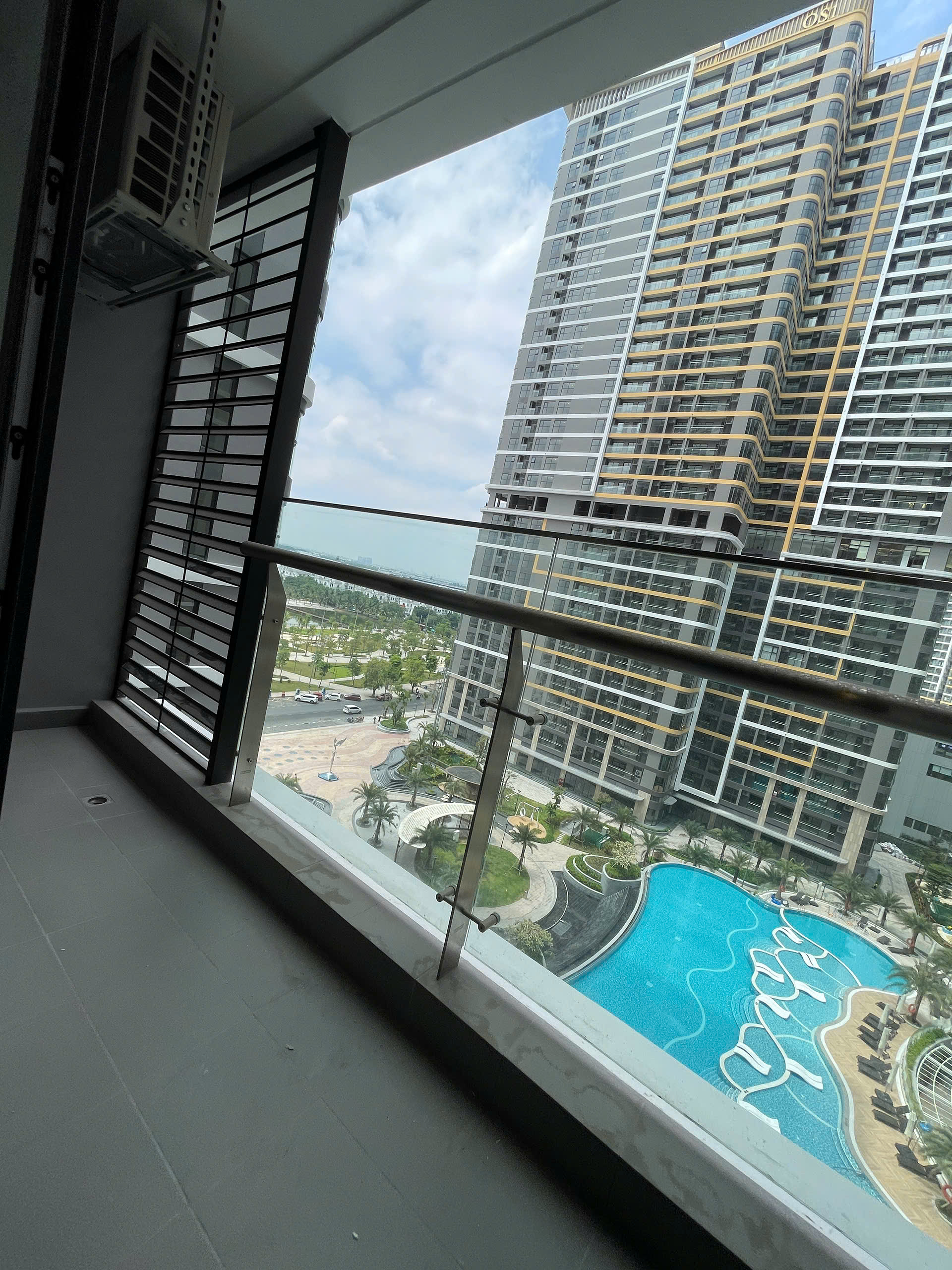 BÁN STUDIO VINHOMES - DT: 33,4M2 - VIEW NỘI KHU VÀ CÔNG VIÊN - GIÁ TỐT NHẤT.. Mua bán căn hộ tại Đại Đô Thị Vinhomes Grand Park, Nguyễn Xiển, Long Bình, Hồ Chí Minh được đăng bởi Tấn Sang.Hình 6