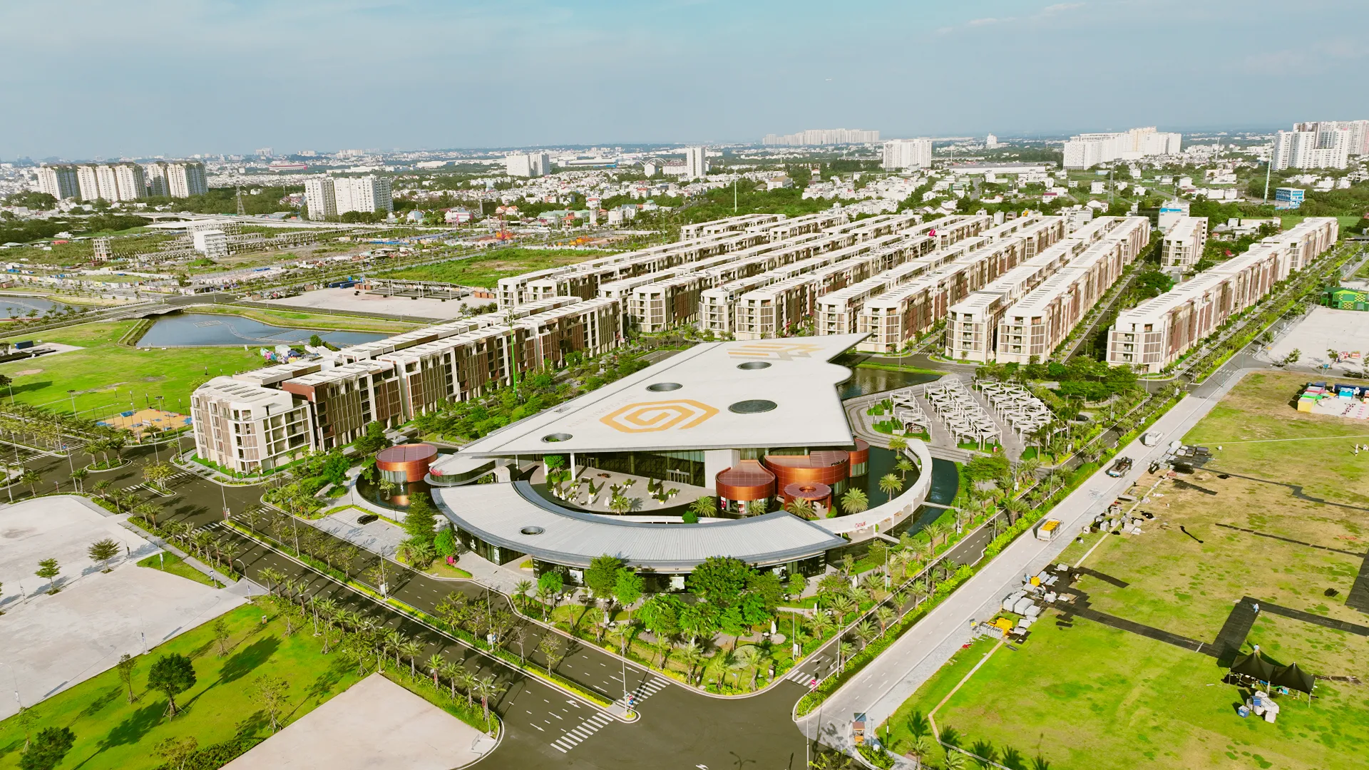 Căn hộ 2PN B1-xx-08 tại Masteri Cosmo Central - Một bước chạm – Trọn vẹn thế giới. Mua bán căn hộ tại Masteri Cosmo Central, Khu đô thị The Global City, đường Đỗ Xuân Hợp, Bình Trưng, Hồ Chí Minh được đăng bởi VPI Official.Hình 3