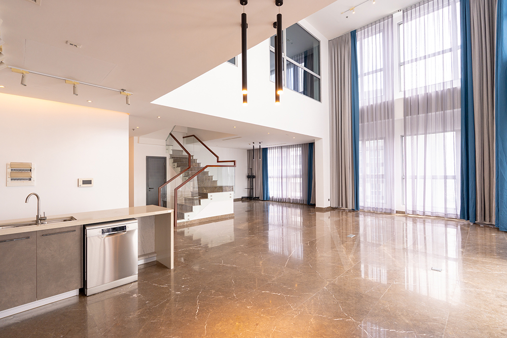 BÁN PENTHOUSE DUPLEX VINHOMES CENTRAL PARK 493,7M² – TRẦN CAO 7M – VIEW 270° SÔNG SÀI GÒN. Mua bán căn hộ tại Bình Thạnh, Hồ Chí Minh được đăng bởi VPI Official.Hình 2