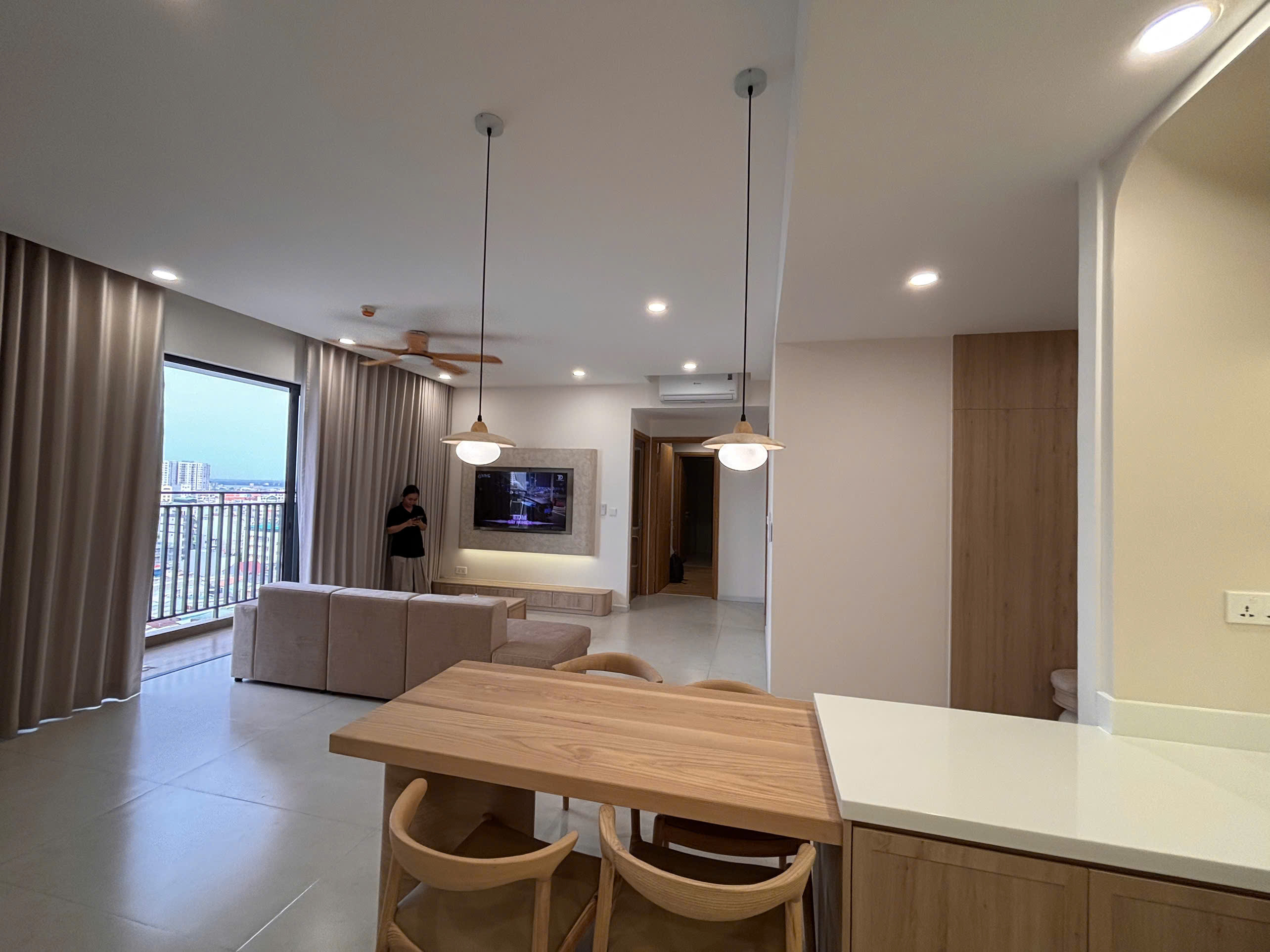 Căn hộ tầng trung của dự án Infiniti Quận 7 view hướng sông Sài Gòn, giá thuê tốt. Cho thuê căn hộ tại số 584 Huỳnh Tấn Phát, Tân Phú, Hồ Chí Minh được đăng bởi VPI Official.Hình 7