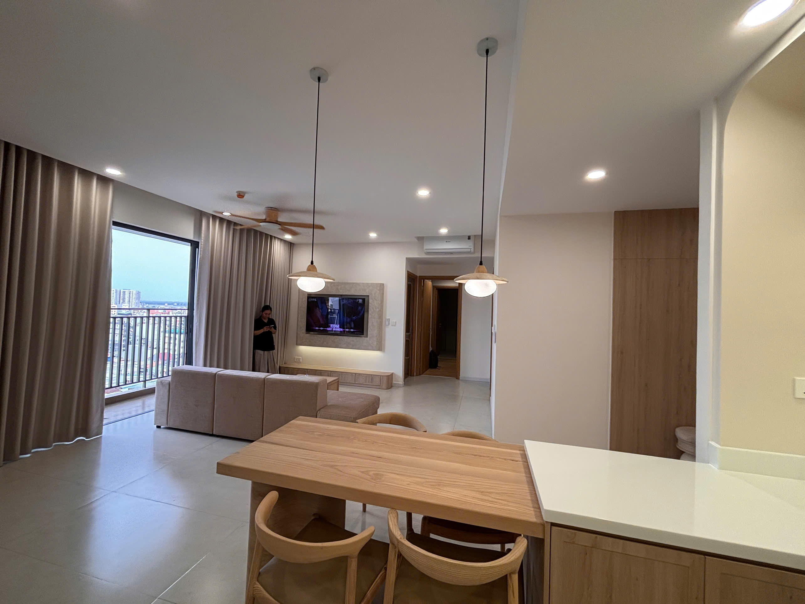 Căn hộ tầng trung của dự án Infiniti Quận 7 view hướng sông Sài Gòn, giá thuê tốt. Cho thuê căn hộ tại số 584 Huỳnh Tấn Phát, Tân Phú, Hồ Chí Minh được đăng bởi VPI Official.Hình 8