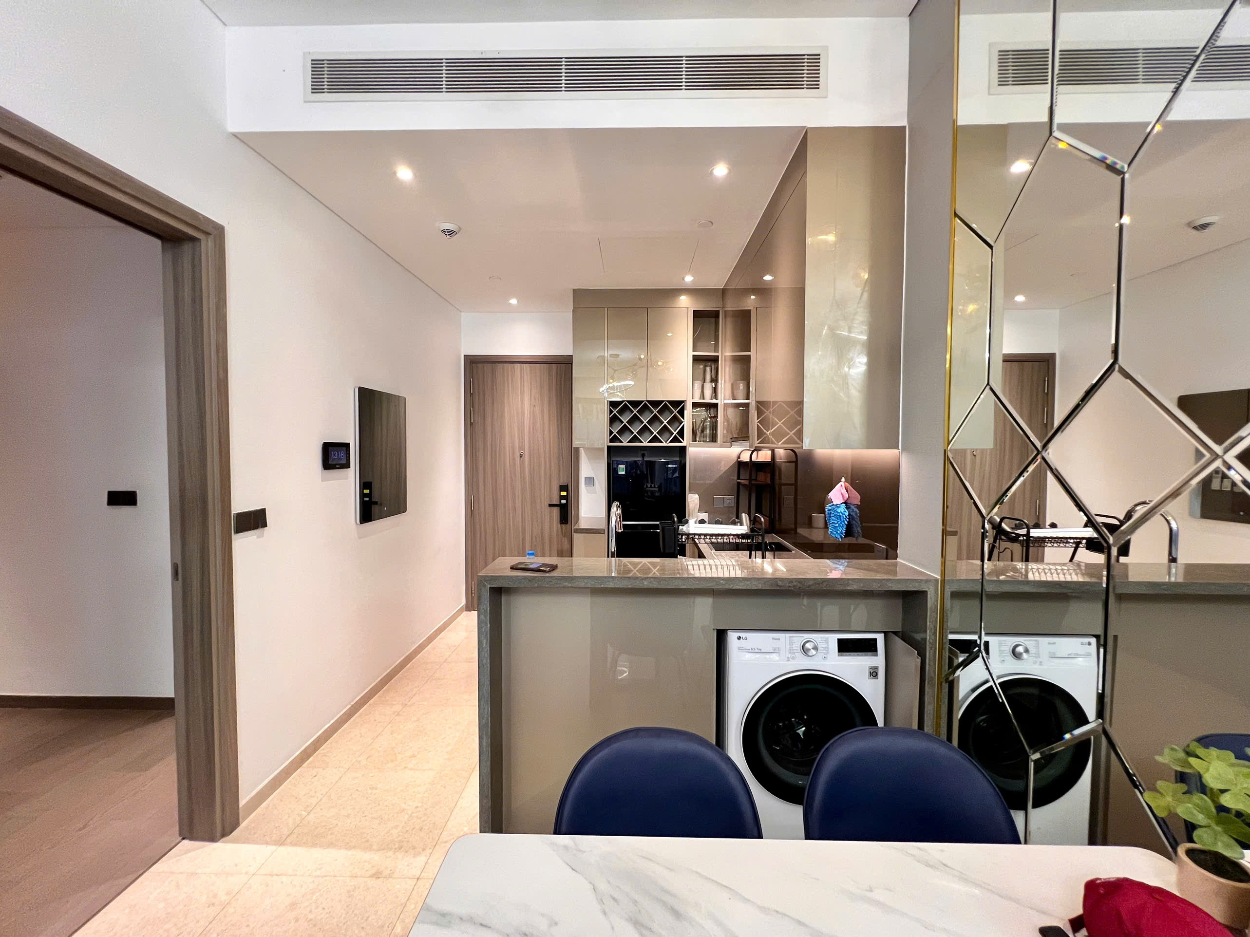 CHO THUÊ CĂN HỘ 1PN THE MARQ 51M² BXX04 – TẦNG THẤP – VIEW NỘI KHU – GIÁ 27 TRIỆU/THÁNG. Cho thuê căn hộ tại The MarQ, Sài Gòn, Hồ Chí Minh được đăng bởi VPI Official.Hình 8