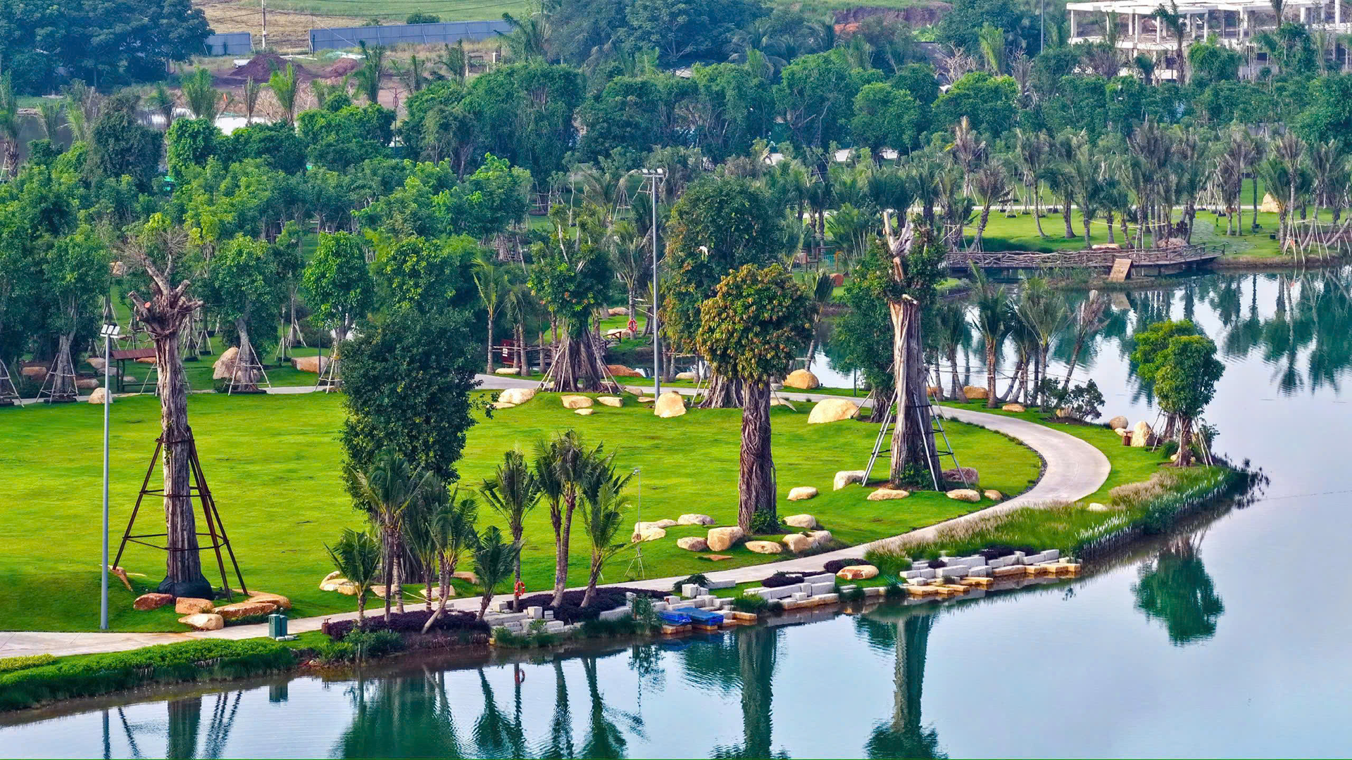 Biệt thự đơn lập Eco Retreat View cung đường tắm rừng 8km. Mua bán biệt thự tại Eco Retreat, Nguyễn Hữu Trí, Bến Lức, Tây Ninh được đăng bởi VPI Official.Hình 11